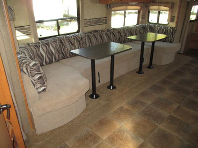 Rent RV Denver Travel Trailer Shadow Cruiser lounge area